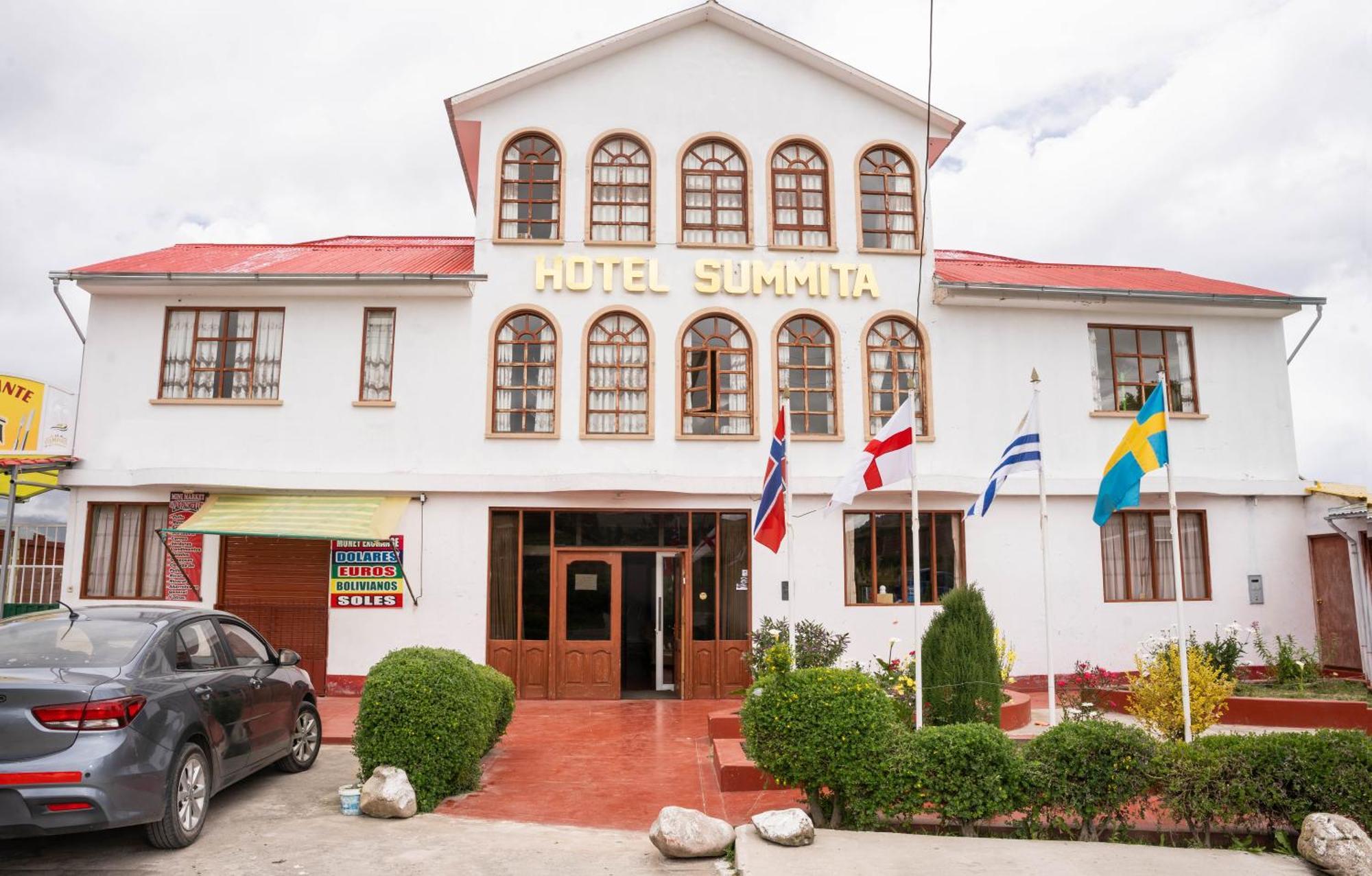 Hotel Summita Yunguyo Extérieur photo