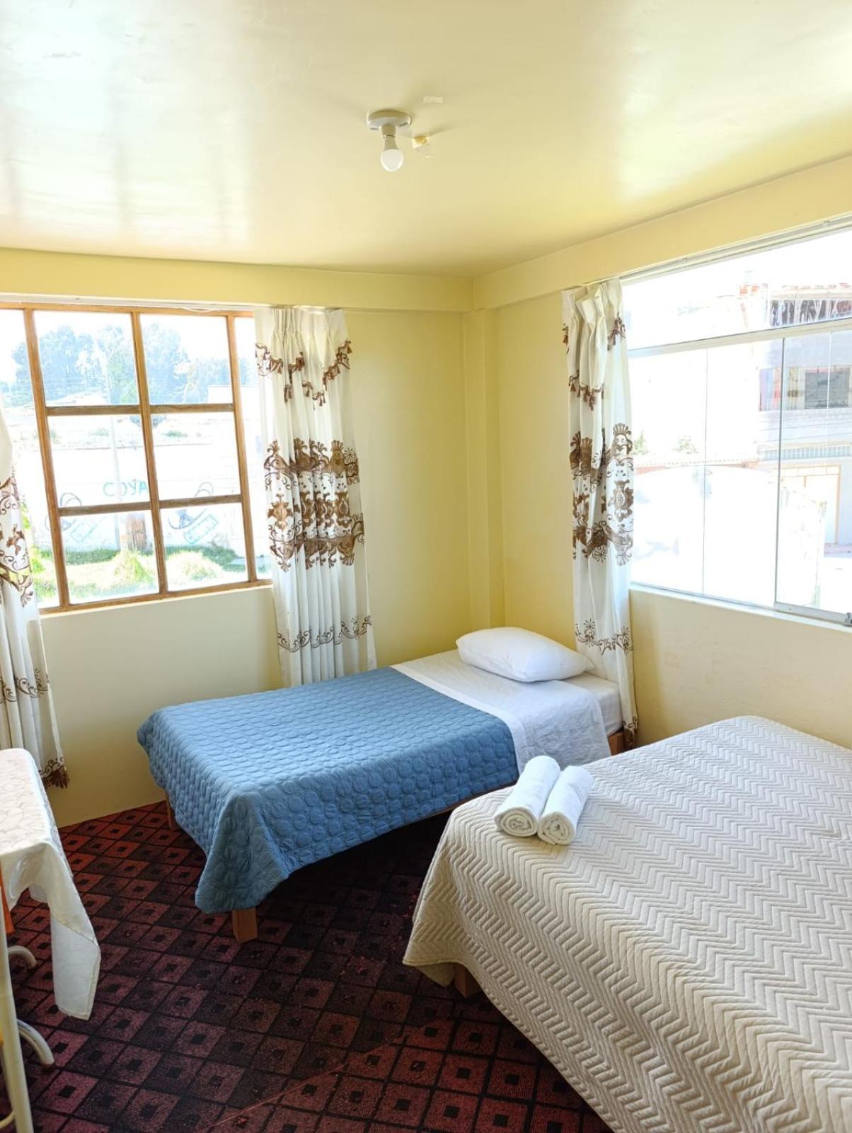 Hotel Summita Yunguyo Extérieur photo
