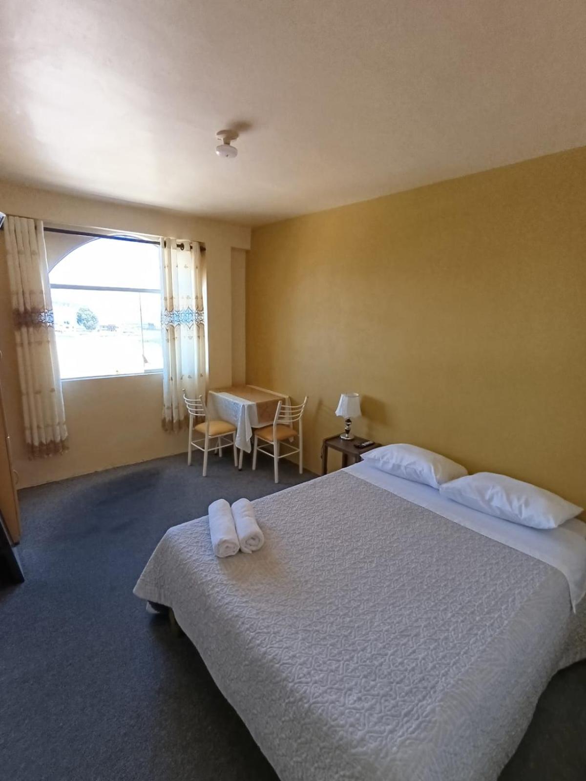 Hotel Summita Yunguyo Extérieur photo