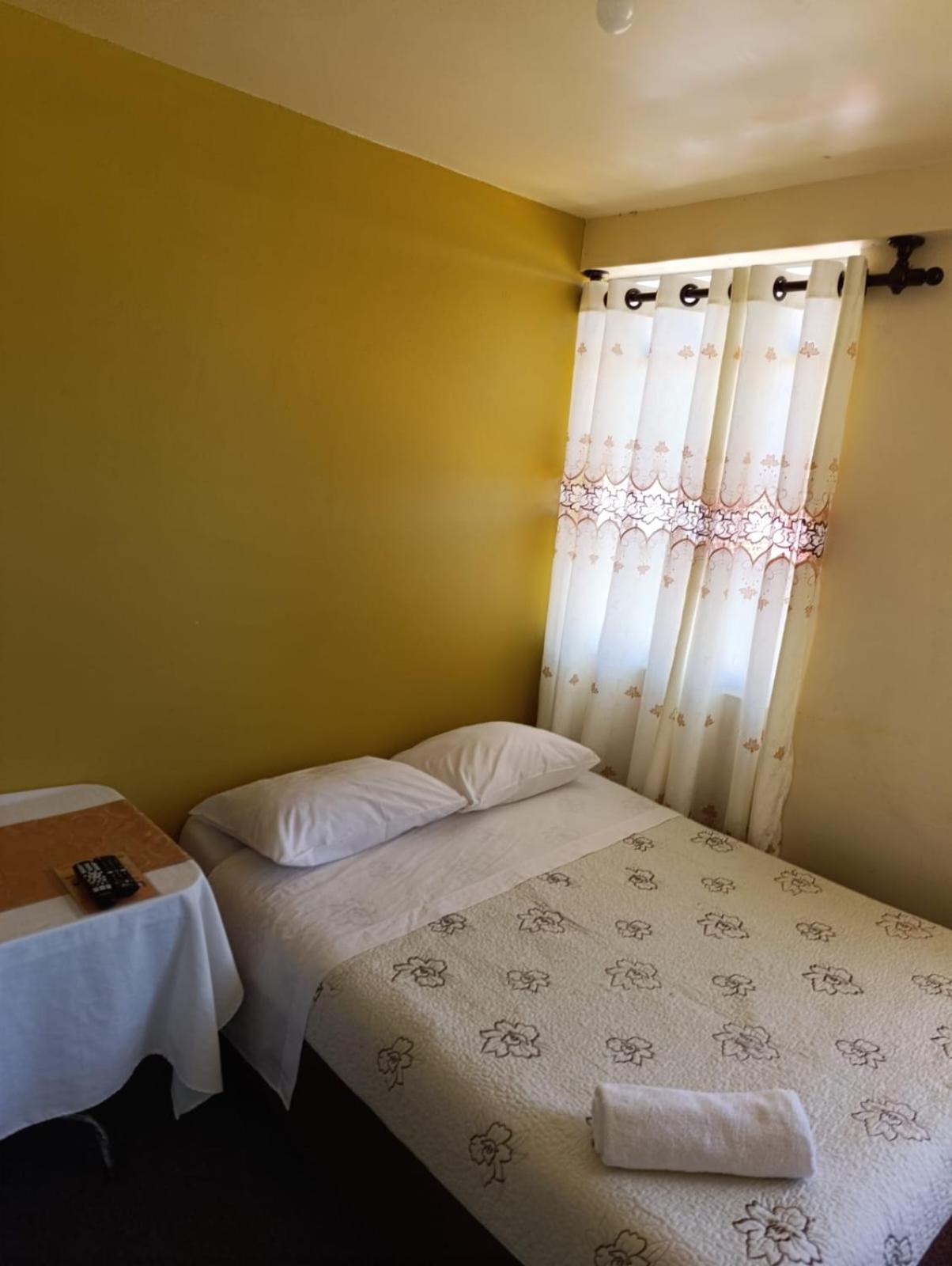 Hotel Summita Yunguyo Extérieur photo